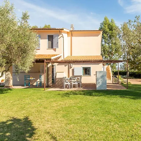 Casale Rondinella 6&2, Emma *